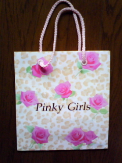 Pinky Girls()